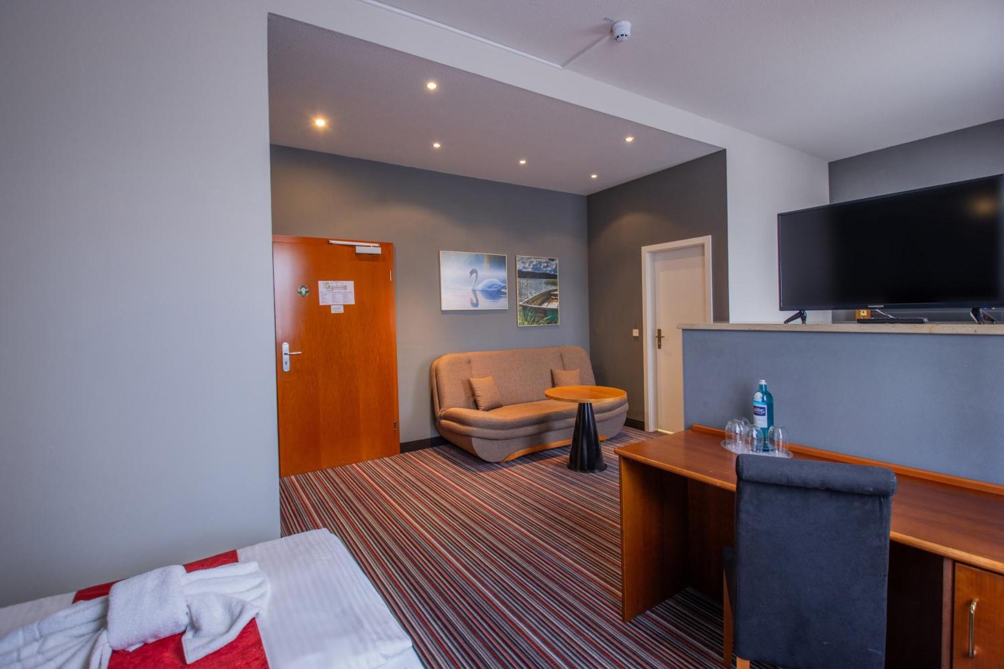 Seehotel Brandenburg An Der Havel Brielow المظهر الخارجي الصورة